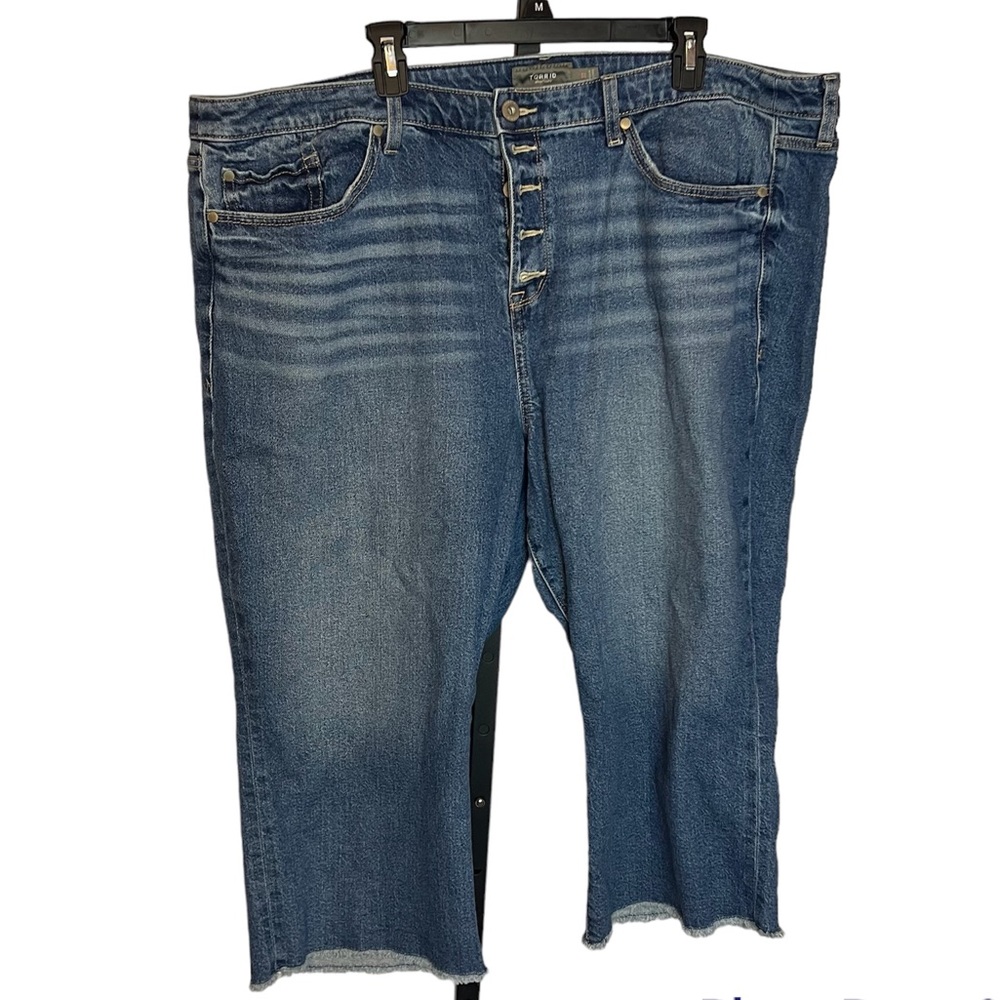 Torrid Crop Stovepipe Straight Classic Denim High-Rise Jeans, size 22